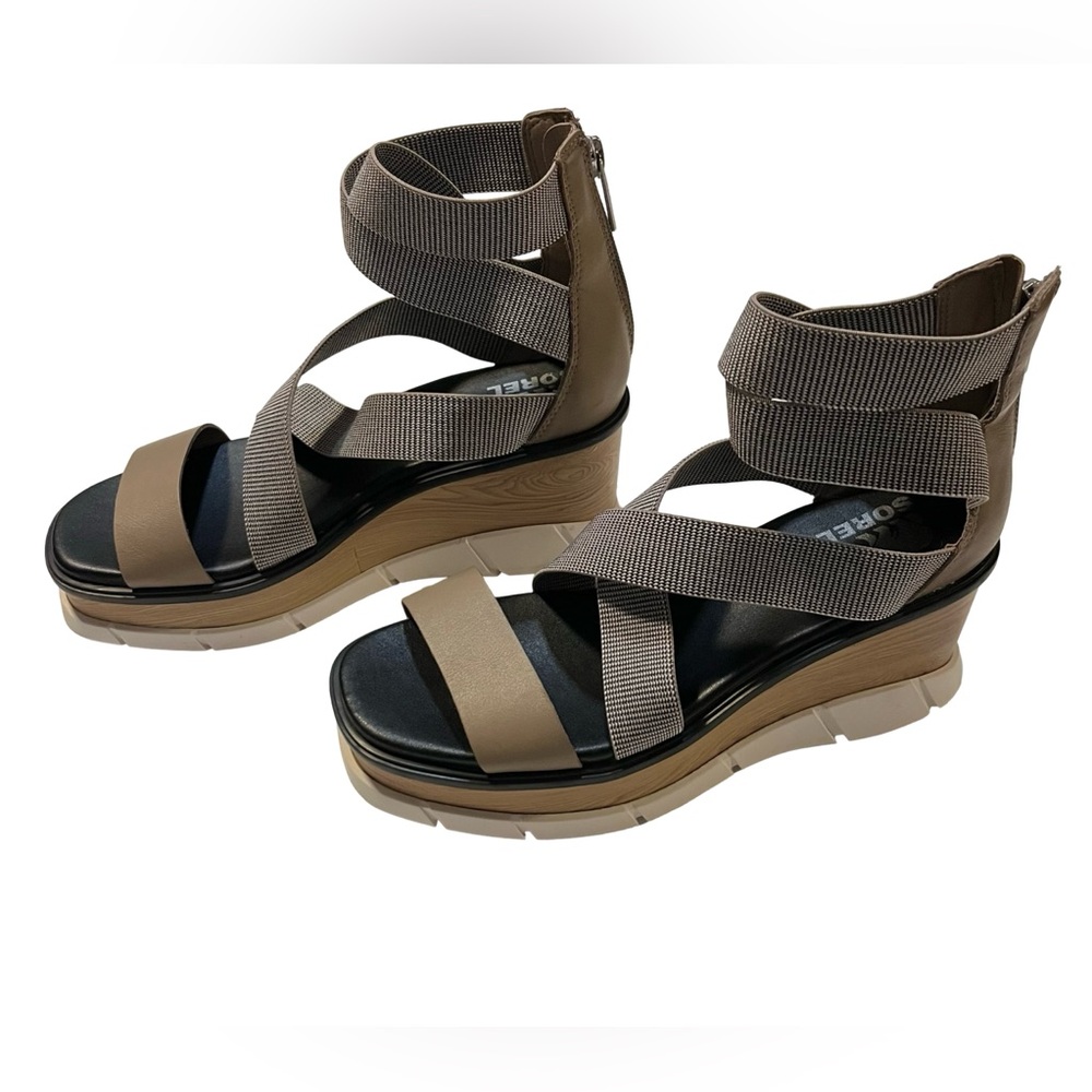 Sorel Joanie III Sport Strap Wedge Sandals Size 7.5 Beige Platform Comfort